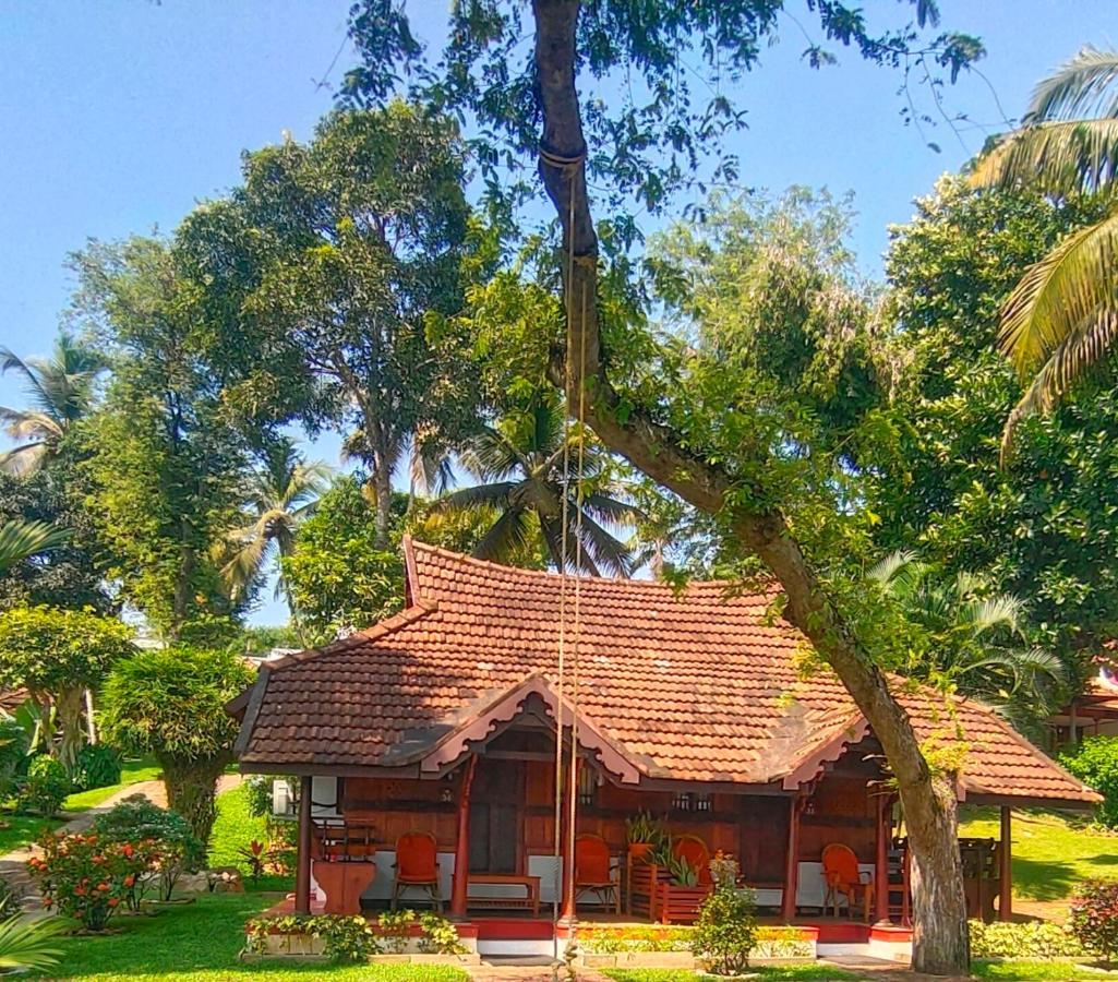 The Travancore Heritage Beach Resort Kovalam Exteriör bild