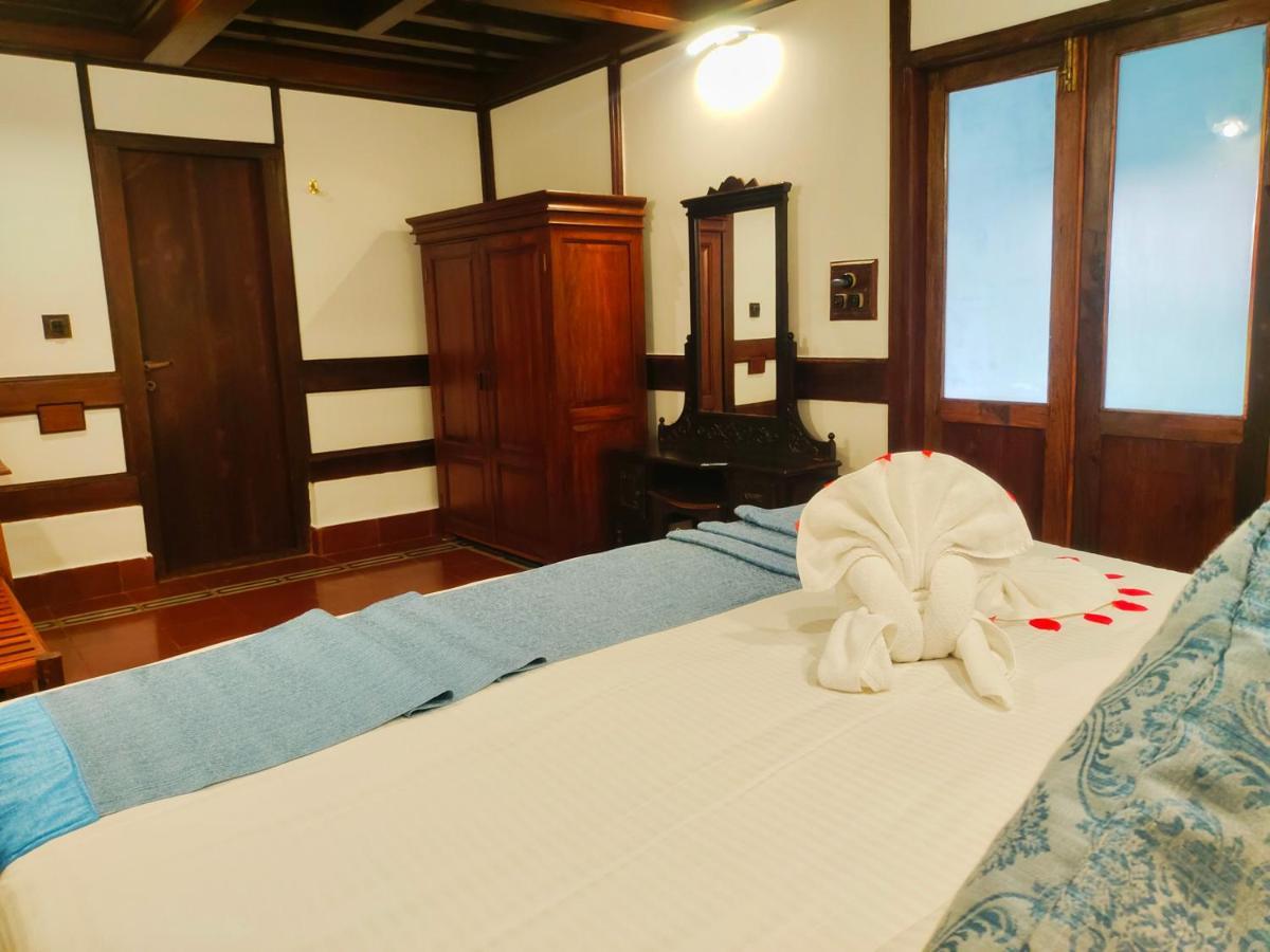 The Travancore Heritage Beach Resort Kovalam Exteriör bild