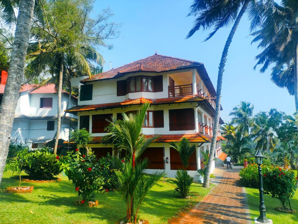 The Travancore Heritage Beach Resort Kovalam Exteriör bild