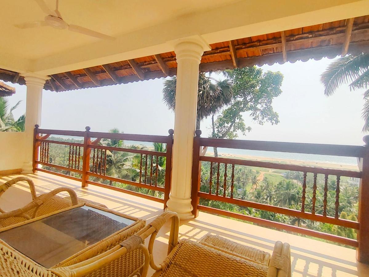 The Travancore Heritage Beach Resort Kovalam Exteriör bild