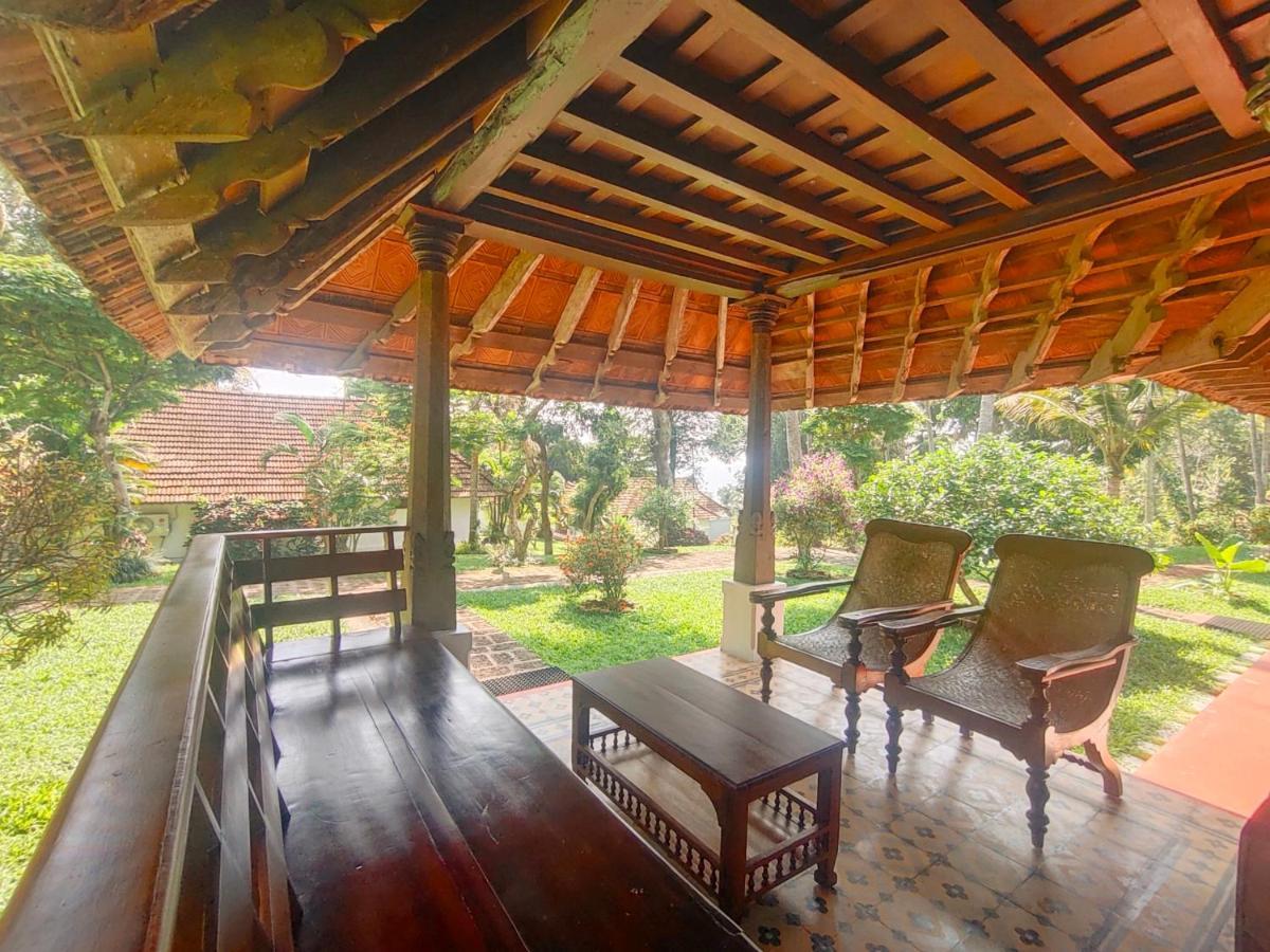 The Travancore Heritage Beach Resort Kovalam Exteriör bild