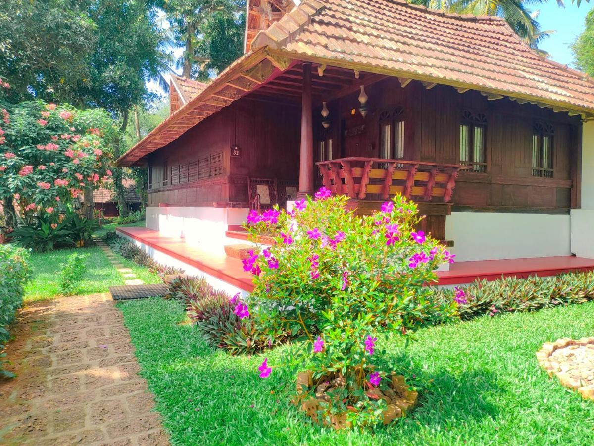The Travancore Heritage Beach Resort Kovalam Exteriör bild