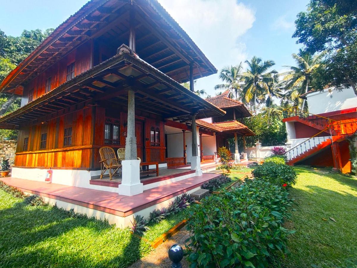 The Travancore Heritage Beach Resort Kovalam Exteriör bild