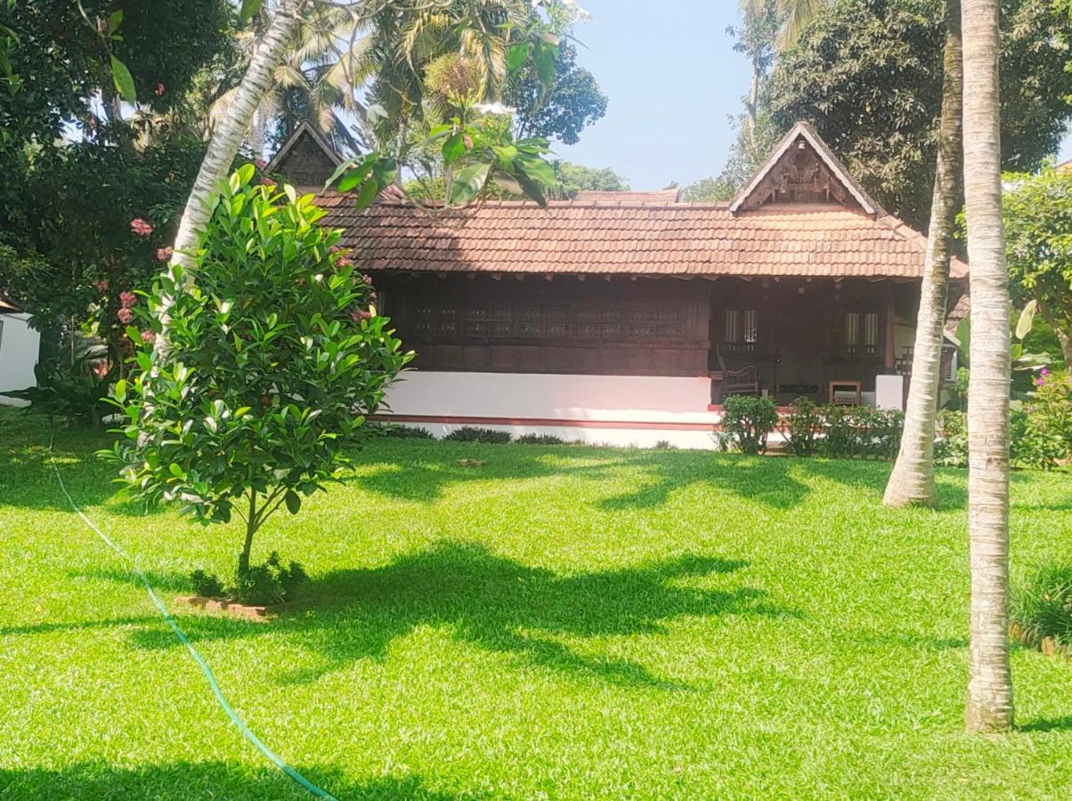 The Travancore Heritage Beach Resort Kovalam Exteriör bild