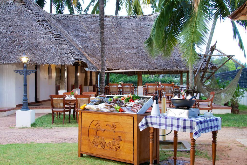 The Travancore Heritage Beach Resort Kovalam Exteriör bild